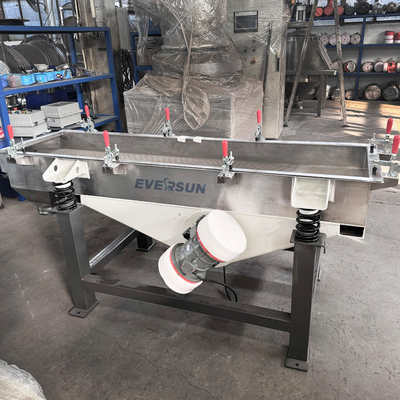 Stainless Steel Linear Vibrating Screen Efficiently Screens Large Particle Materials